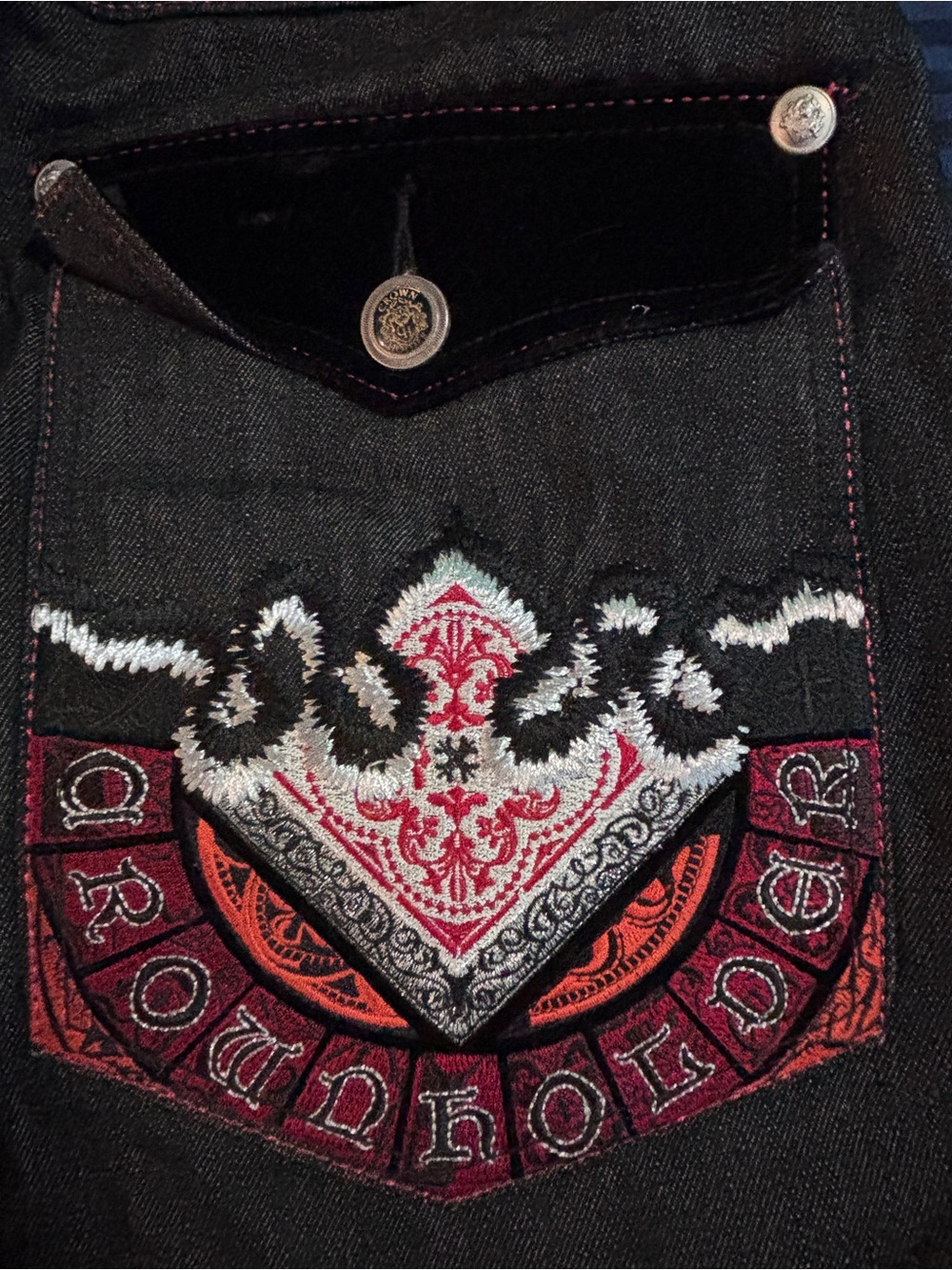 Crown Holder Men’s Black Jean Shorts with Red & White pockets & trim - Picture 7 of 8